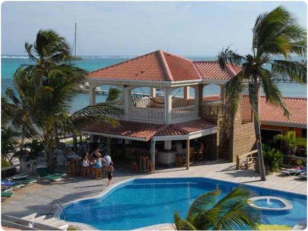 SunBreeze Belize hotel pool
