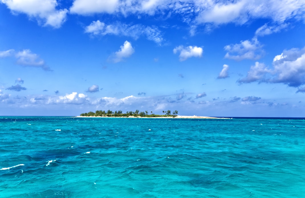 the bahamas tourism facts